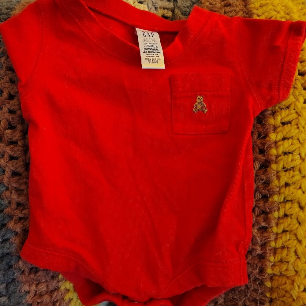 Baby Gap onesie Tee 0-3mo
